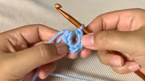 Crochet Bunny Amigurumi Pattern 1