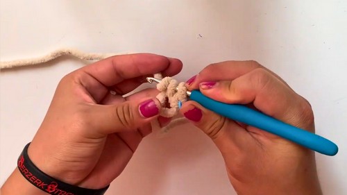 Crochet Bunny Amigurumi Pattern 1