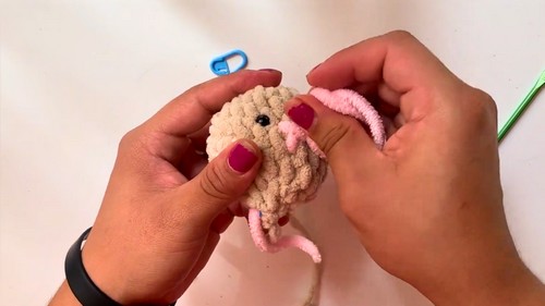 Crochet Bunny Amigurumi Pattern 4