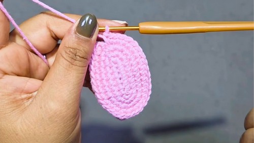Crochet Butterfly Hair Tie Pattern 4