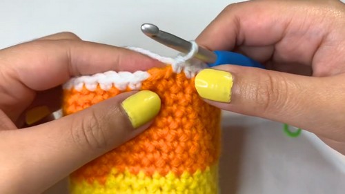 Crochet Candy Corn Pumpkin Pattern 4