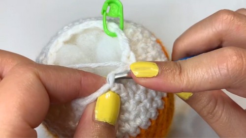 Crochet Candy Corn Pumpkin Pattern 6
