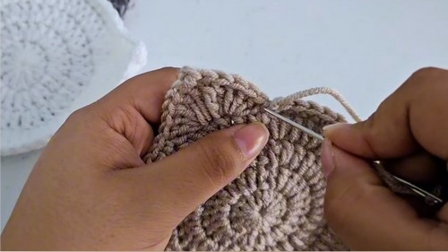 Crochet Cat Coasters Pattern 7