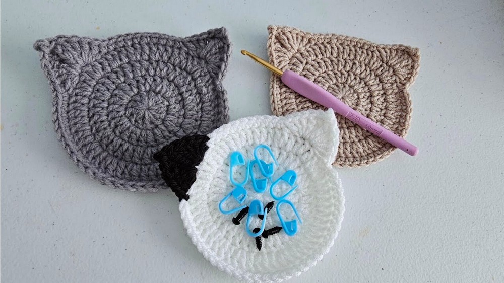 Crochet Cat Coasters Pattern 9