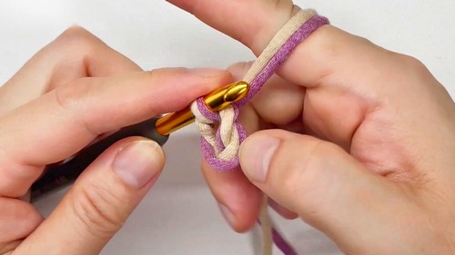 Crochet Cat Pot Holder Pattern 1