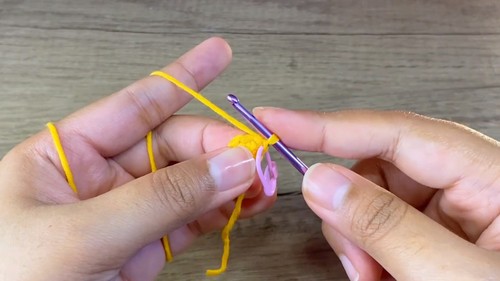 Crochet Chapstick Holder Pattern 2