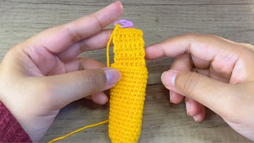 Crochet Chapstick Holder Pattern 5