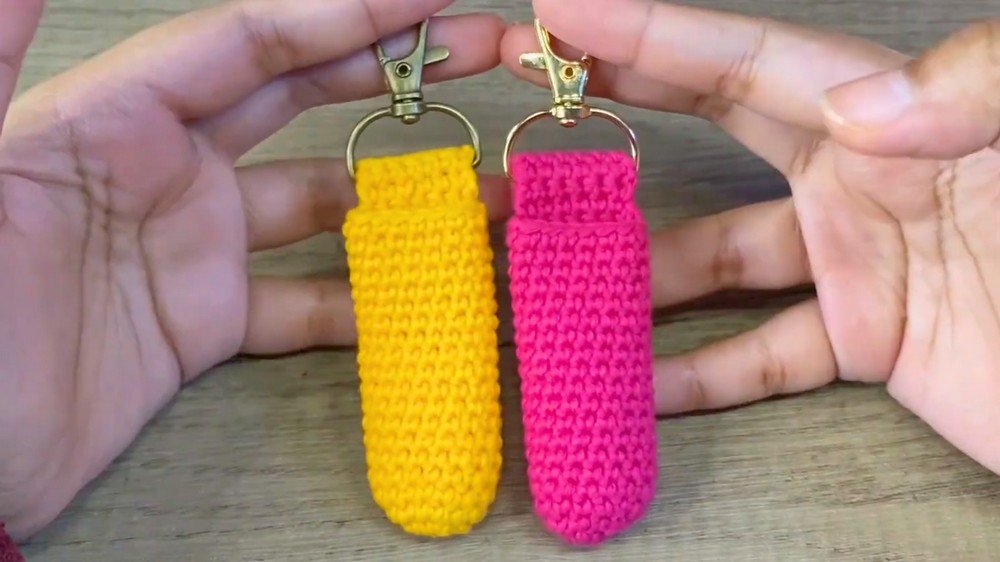 Crochet Chapstick Holder Pattern 7