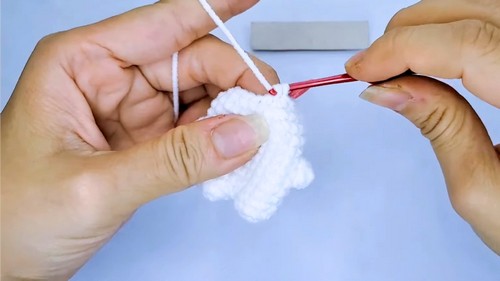 Crochet Christmas Bear Pattern 4