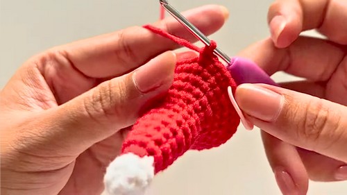 Crochet Christmas Characters Pattern 7
