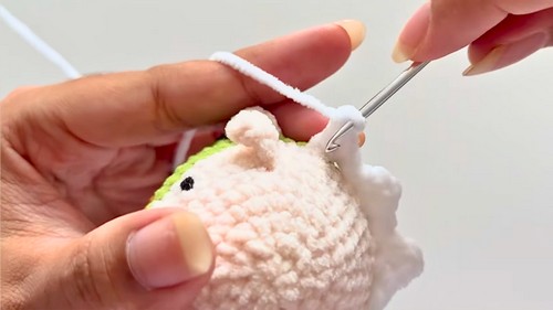 Crochet Christmas Ornaments Pattern 6