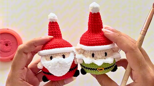 Crochet Christmas Ornaments Pattern 8