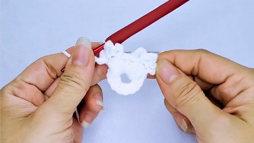 Crochet Christmas Snowflake Pattern 5