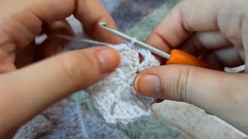 Crochet Christmas Snowflake Pattern 5