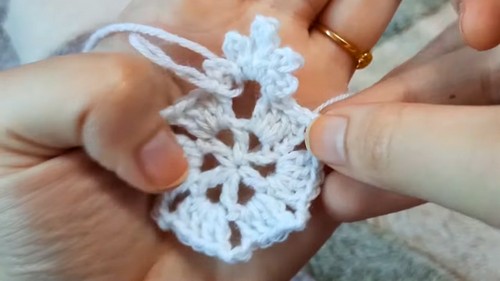 Crochet Christmas Snowflake Pattern 6