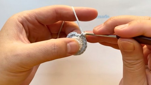 Crochet Christmas Tree Keychain Pattern 2