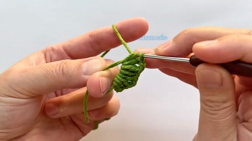 Crochet Christmas Tree Pattern 1