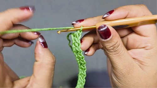 Crochet Christmas Tree Pattern 2