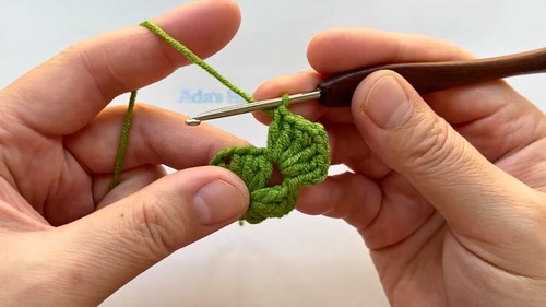 Crochet Christmas Tree Pattern 2