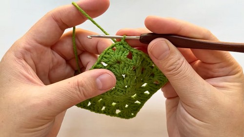 Crochet Christmas Tree Pattern 4