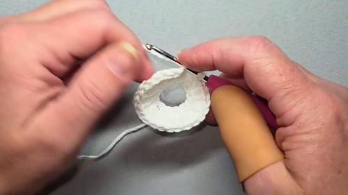 Crochet Couples Keychain Pattern 2