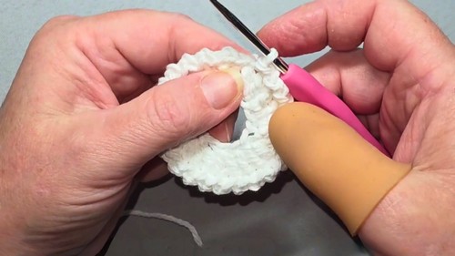 Crochet Couples Keychain Pattern 3