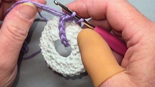 Crochet Couples Keychain Pattern 4