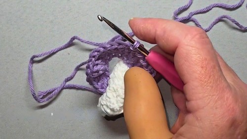 Crochet Couples Keychain Pattern 5