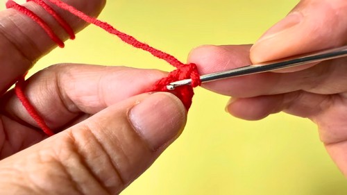 Crochet Crab Amigurumi Pattern 1