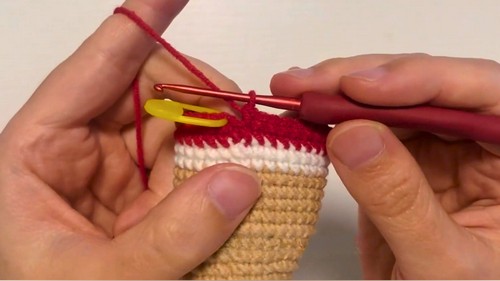 Crochet Dachshund Amigurumi Pattern 4