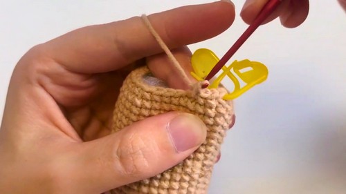 Crochet Dachshund Amigurumi Pattern 5