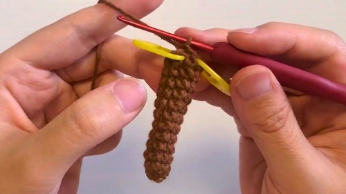 Crochet Dachshund Amigurumi Pattern 7