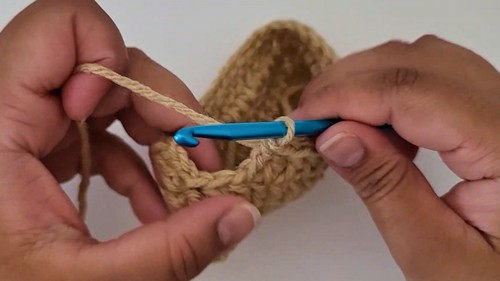 Crochet Drawstring Pouch Pattern 4