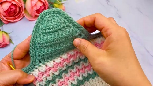 Crochet Earflap Hat Pattern 6