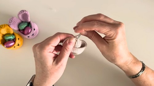 Crochet Easter Bunny Egg Holder Pattern 4