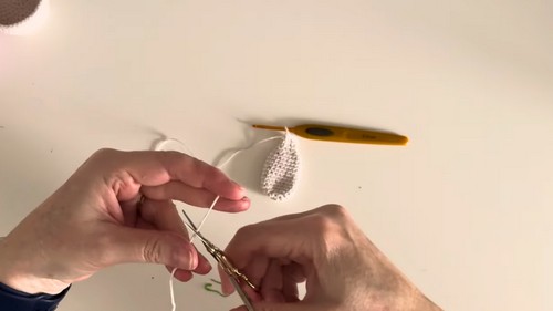 Crochet Easter Bunny Egg Holder Pattern 5