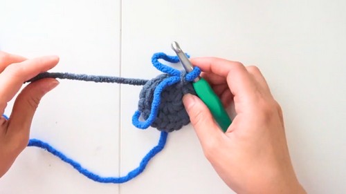 Crochet Eyeball Buddies Pattern 2