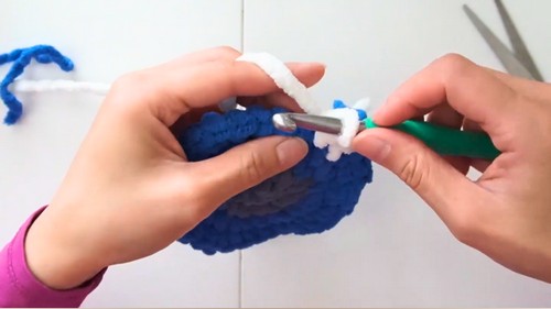 Crochet Eyeball Buddies Pattern 3