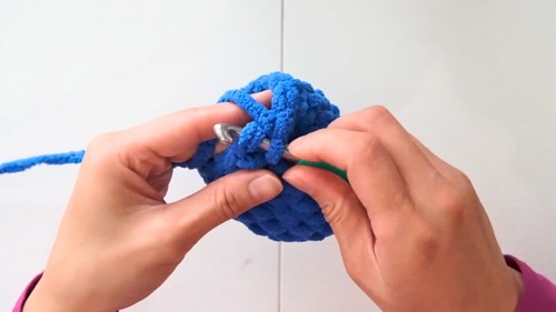 Crochet Eyeball Buddies Pattern 6