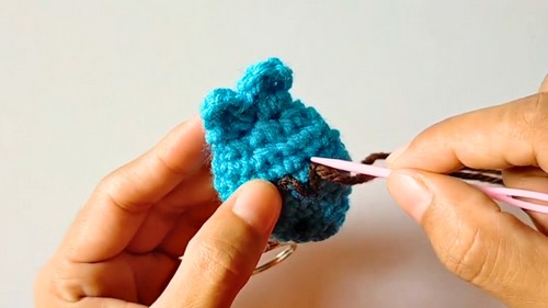 Crochet Fish Keychain Pattern 6