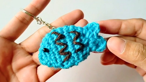 Crochet Fish Keychain Pattern 7