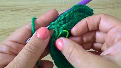 Crochet Fisherman's Hat With Flower Pattern 3