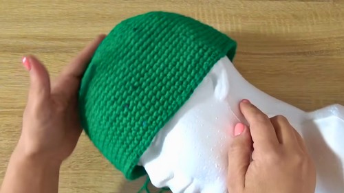 Crochet Fisherman's Hat With Flower Pattern 4