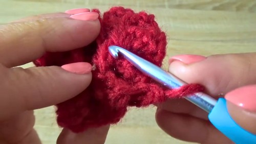 Crochet Fisherman's Hat With Flower Pattern 6