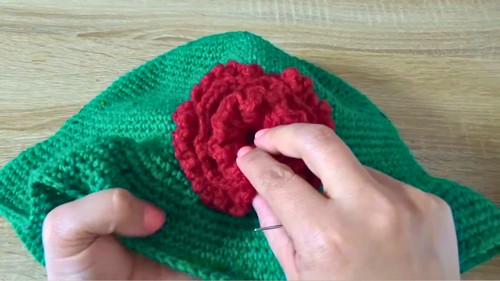 Crochet Fisherman's Hat With Flower Pattern 7