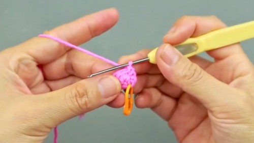 Crochet Flamingo Amigurumi Pattern 2