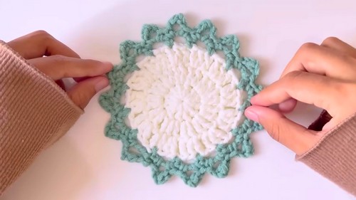 Crochet Flower Coaster Pattern 6