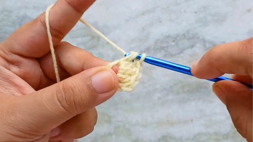 Crochet Flower Daisy Coaster Pattern 2