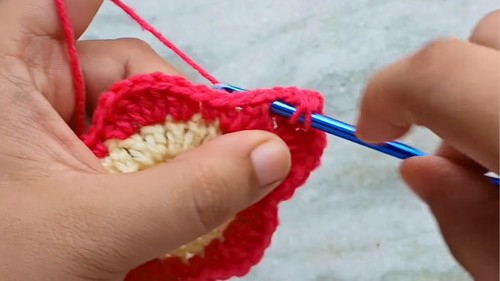 Crochet Flower Daisy Coaster Pattern 5