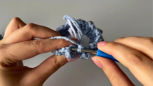 Crochet Flower Granny Square Pattern 4